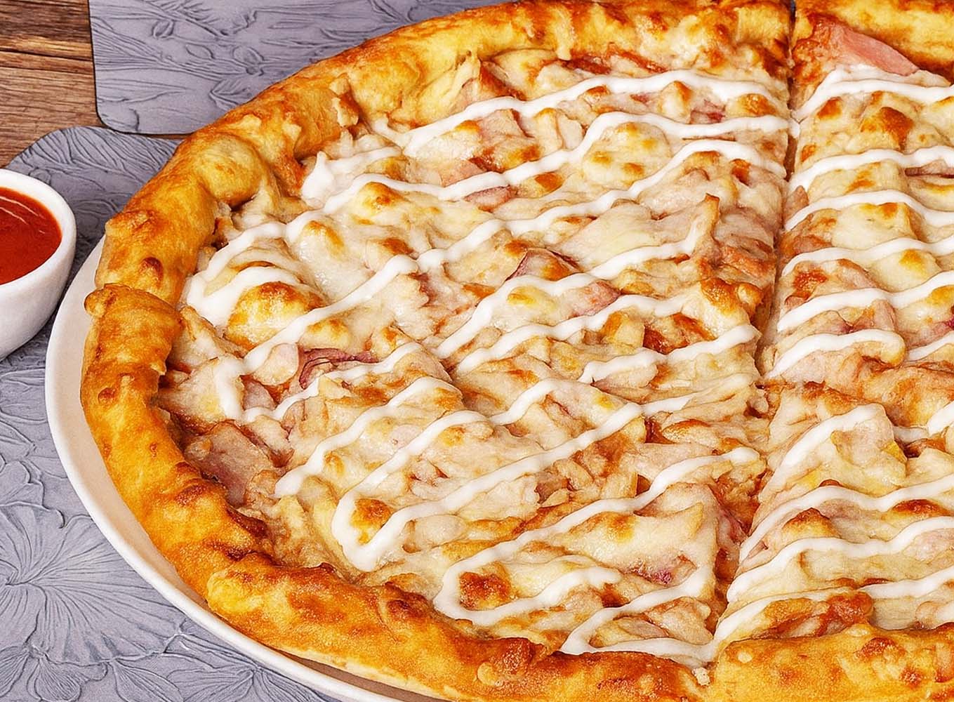 Пицца Курица с соусом ранч
